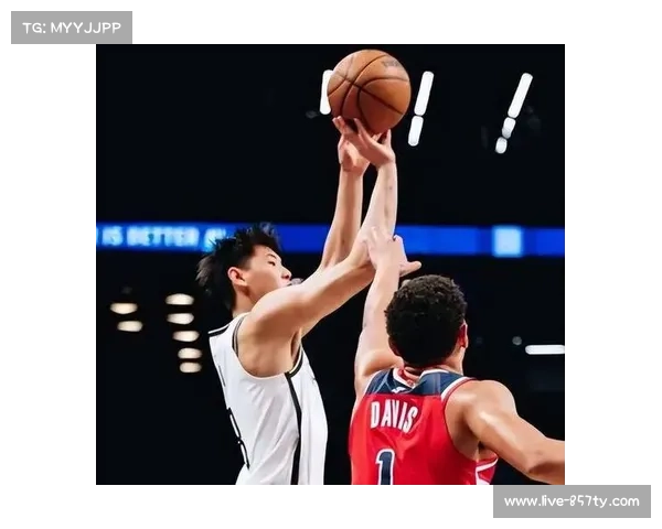 NBA季前赛大看点湖人勇士太阳等强队阵容首次亮相新赛季预演开启 NBA季前赛大看点湖人勇士太阳等强队阵容首次亮相新赛季预演开启